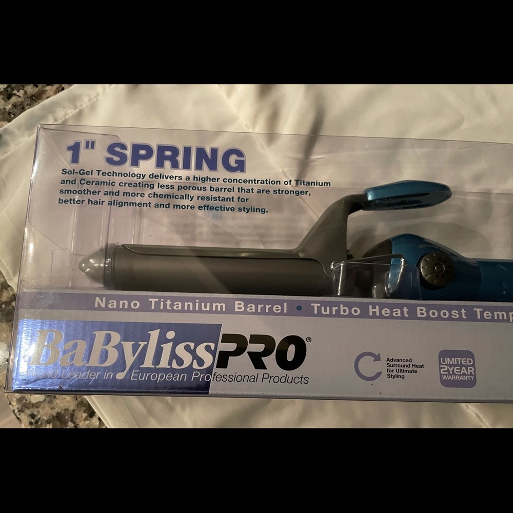 BaBylissPRO Nano Titanium Curling Iron